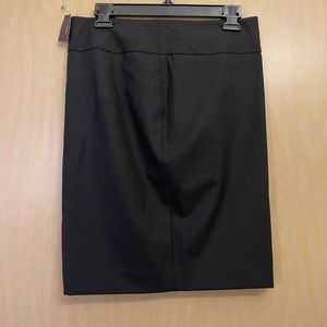 The Limited Pencil Skirt - black